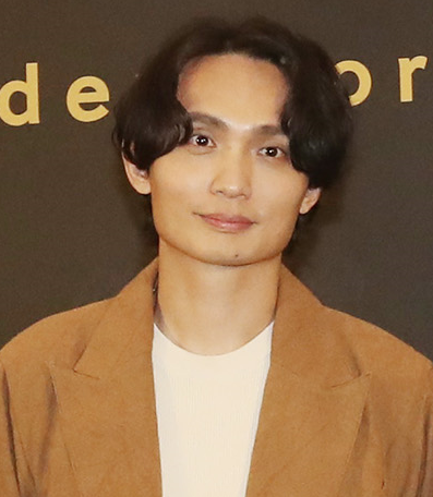 殷振豪