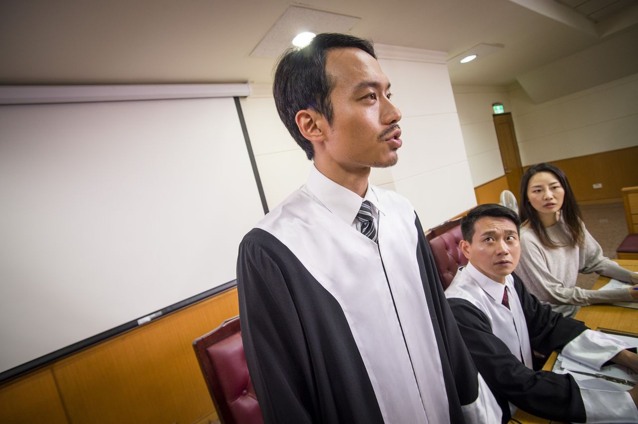 盲人律師劇照