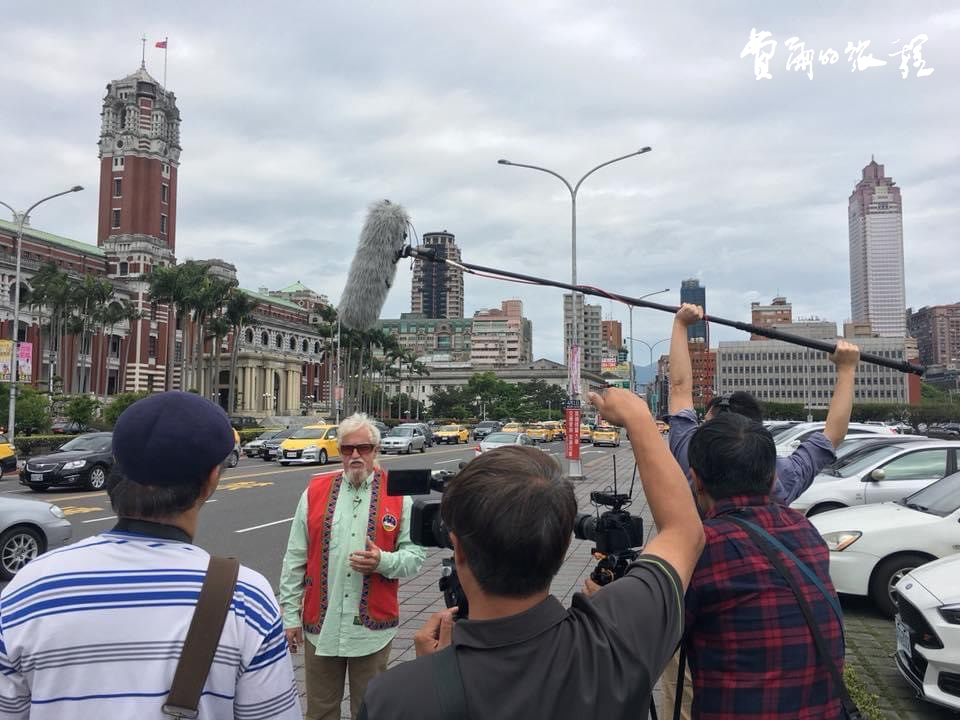 費爾的旅程劇照