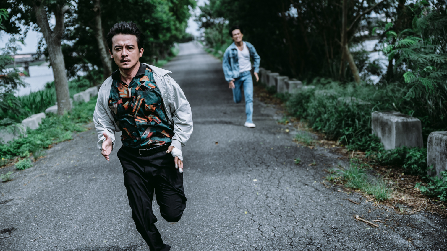 藏匿處劇照
