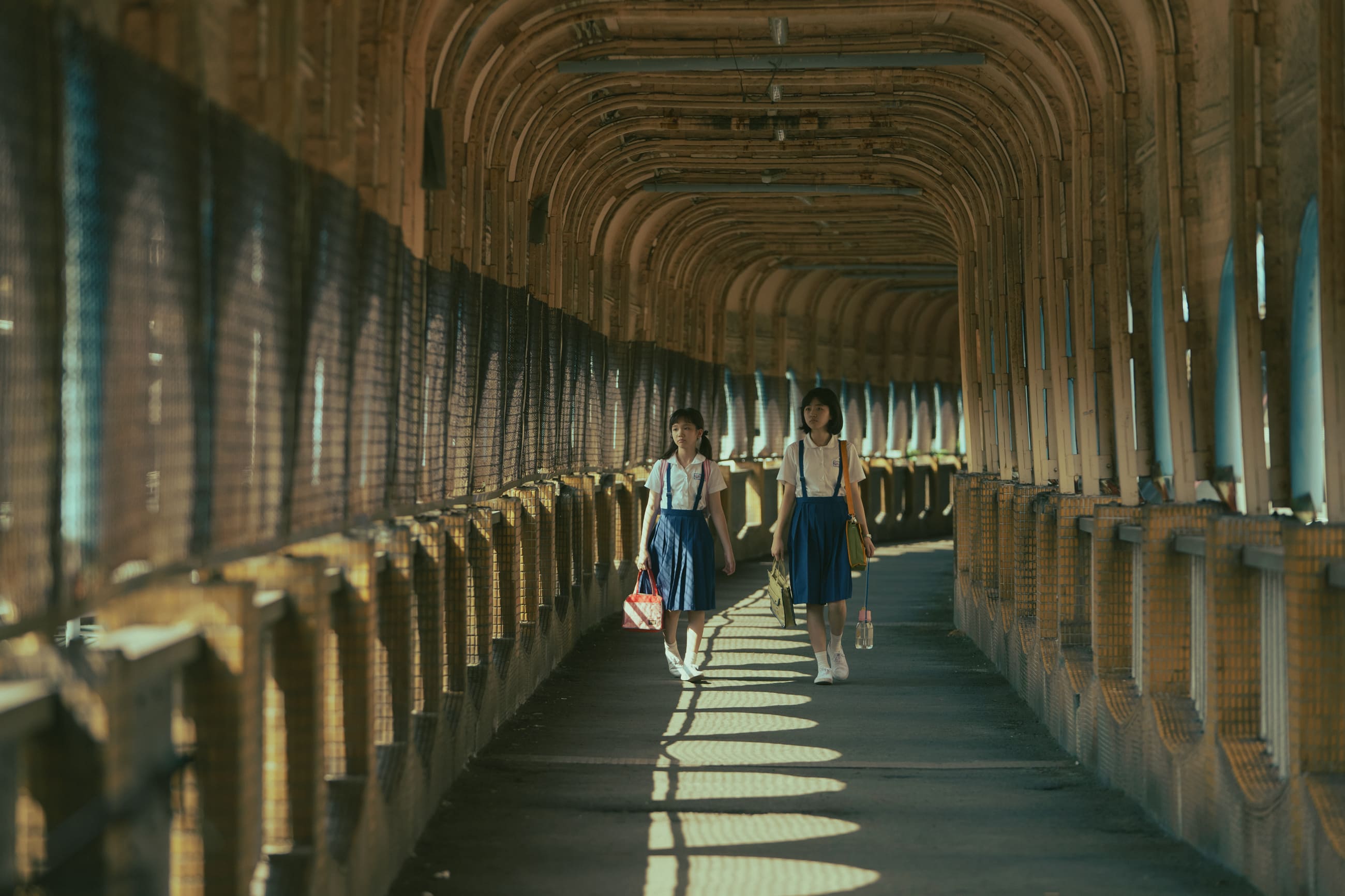 女孩劇照