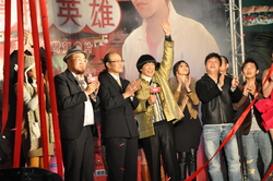 笑中帶淚,《雞排英雄》陪您熱鬧過好年