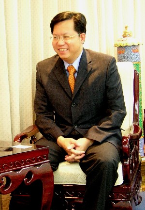 台灣電影未來版圖的擎劃者-新聞局長鄭文燦專訪